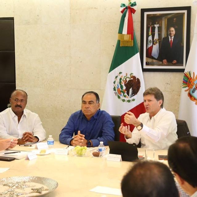eltextosentido's tweet photo. Llega más inversión turística para #Acapulco: @HectorAstudillo 

https://t.co/qWhyFXdM22 https://t.co/7vzqrohejc