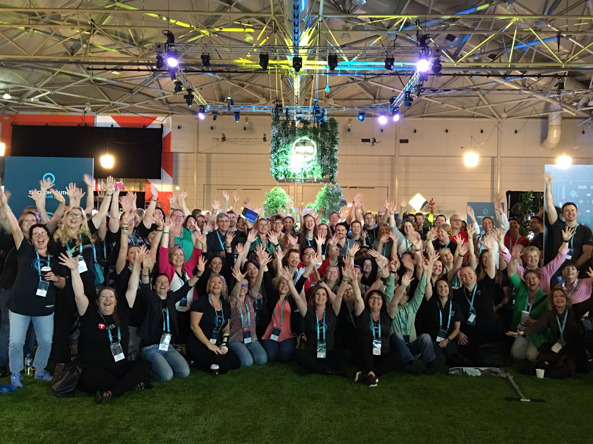 BealeLiz's tweet photo. Wow - Aussie &amp; NZ Bookkeepers - excited to be @ #xerocon https://t.co/Geys7ysjpR