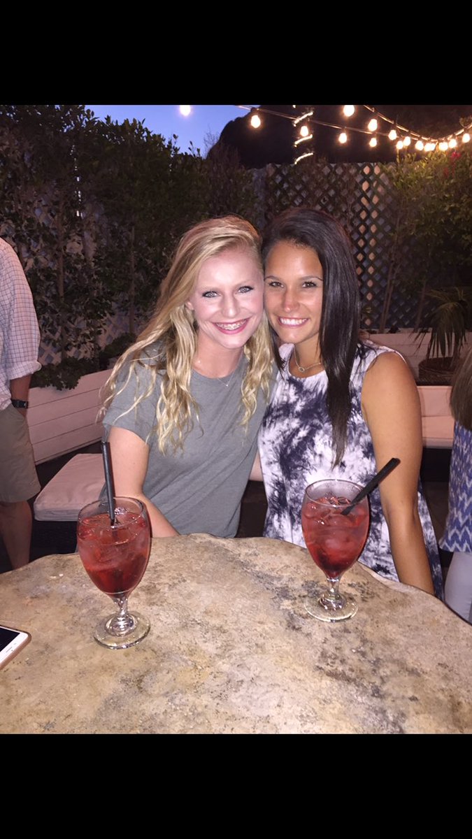 avery21dixon's tweet photo. HAPPY BIRTHDAY MAL💕I hope you have the best day,&amp; I miss you so much!Miss those missions trips with you. Love you!! https://t.co/k0NeCxIOYN