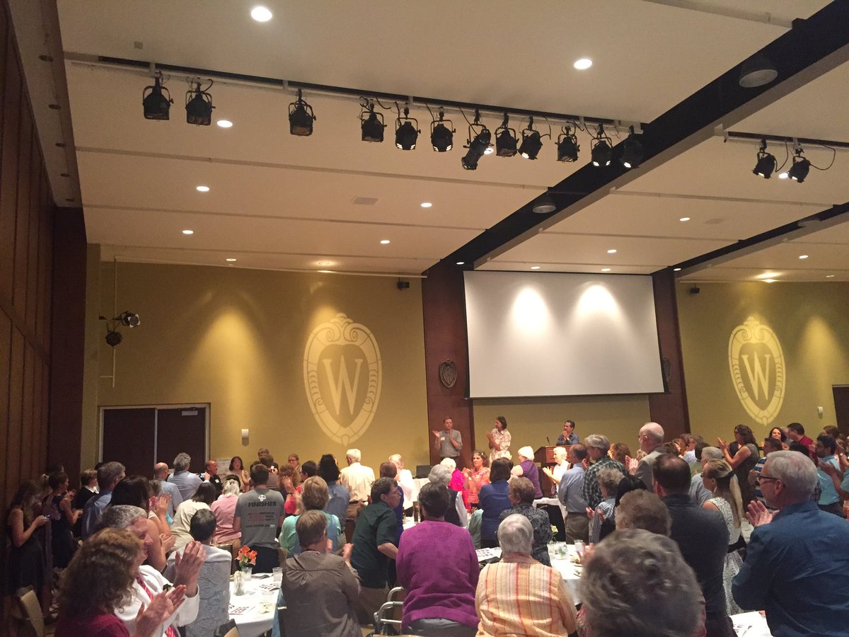 sustaindane's tweet photo. A standing ovation for all of the #CommunityShares Backyard Heroes! @CommSharesWI #45yearsofchange https://t.co/XjiTuFa2b4