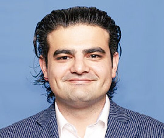 BDS_Queen's tweet photo. #Dutch MP #TunahanKuzu Accused of Anti-Semitism.
Pls RT. https://t.co/0w88dLVwZL
#SkipTheSpeech #BDS #NetanyahuNee https://t.co/lkag2A3tIx