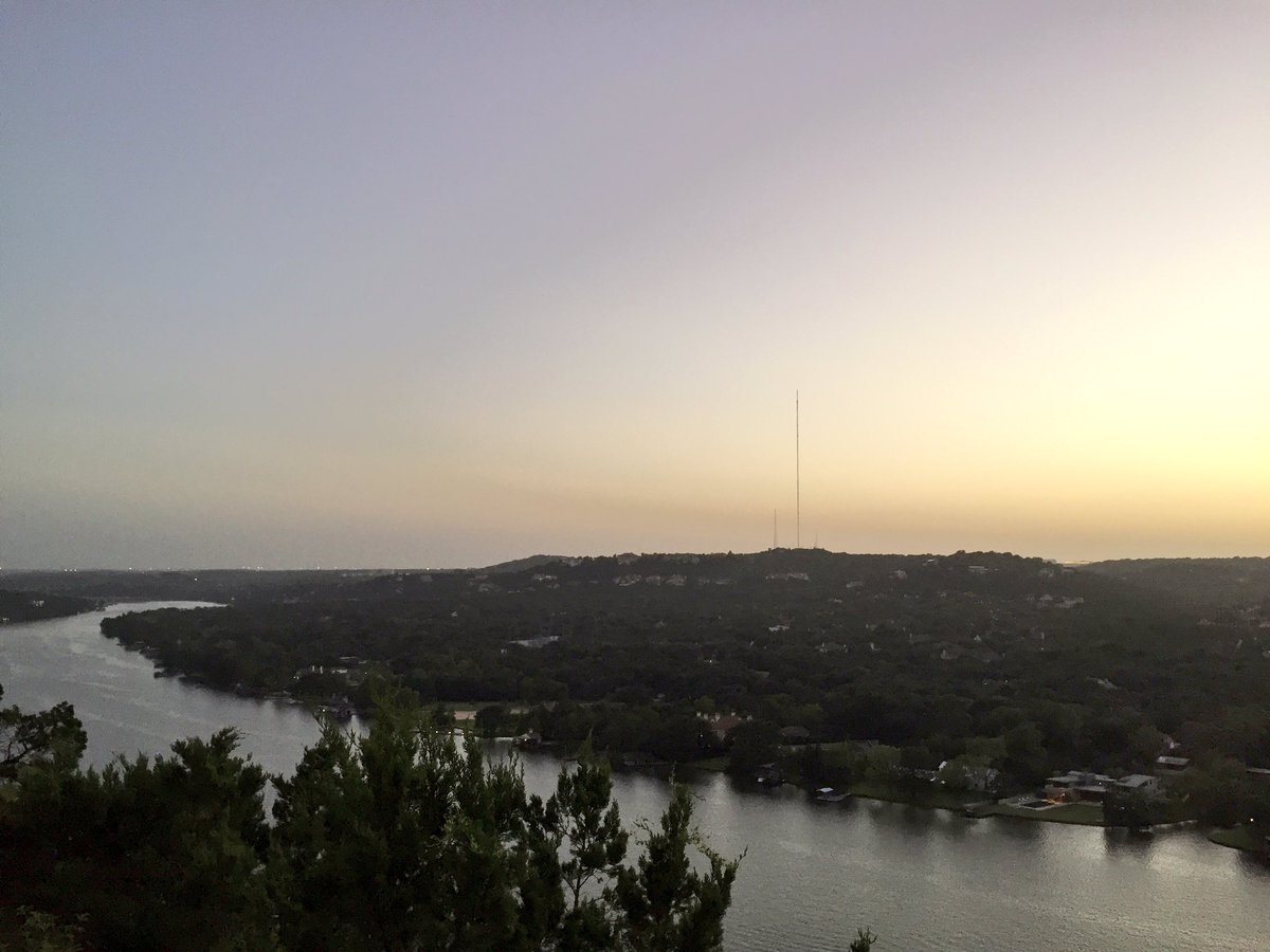 NavyaGautama's tweet photo. Mt. Bonnell
9/8/16 #texasadpi https://t.co/OHsPKnBmFY
