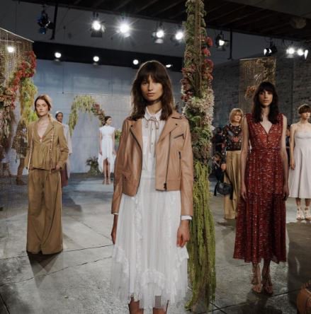 BarneysNY's tweet photo. "Three words to describe the SS17 collection: volume, movement, intricacy." - @UllaJohnsonInc #nyfw https://t.co/MmdAwpoOjp