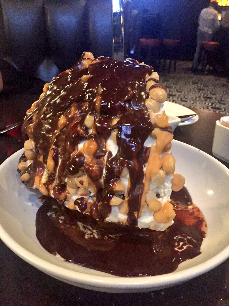 k8justate's tweet photo. Hugo's ice cream cake @HugosFrog @WinAtSugarHouse #MoretoLove https://t.co/oaCI6g8j8J