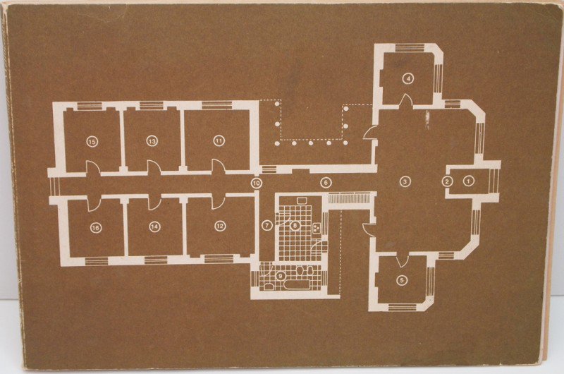 socks_studio's tweet photo. "House Taken Over", by Julio Cortazar, (1944) illustrated by Juan Fresan (1969) - https://t.co/HHVlsKV3y5 https://t.co/0WiS3NllNx