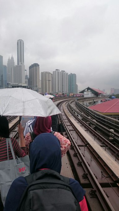 View image on Twitter View image on Twitter