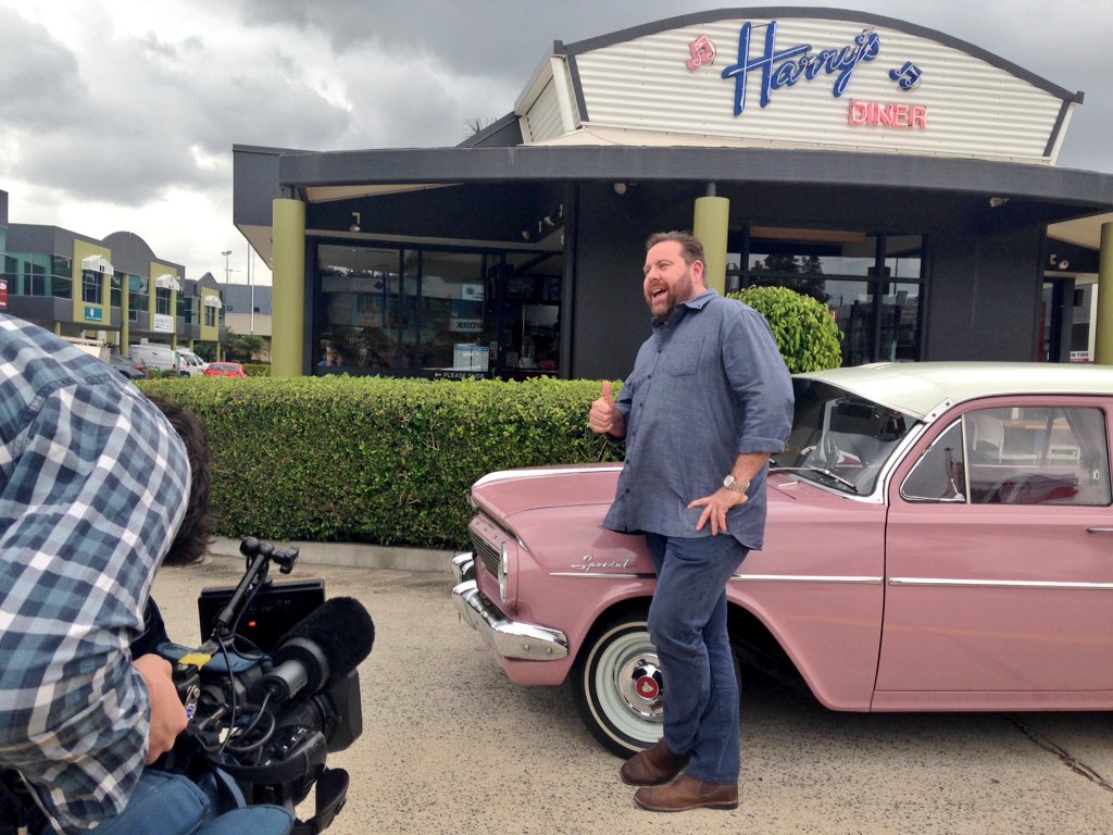 RheaAbraham's tweet photo. @ShaneJacobson fighting the good fight against bowel cancer! @7NewsQueensland @7NewsMelbourne #makeadatewithyourdate https://t.co/KMhEHGJpp8