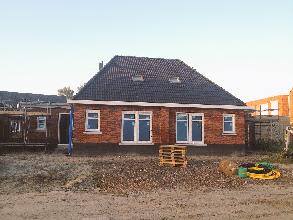 HarmenByl's tweet image. Laatste loodjes door @VanWijnenGroep en Co-makers @Sintmapark #Tolbert Binnenkort afleveren aan de klant 👍🏻