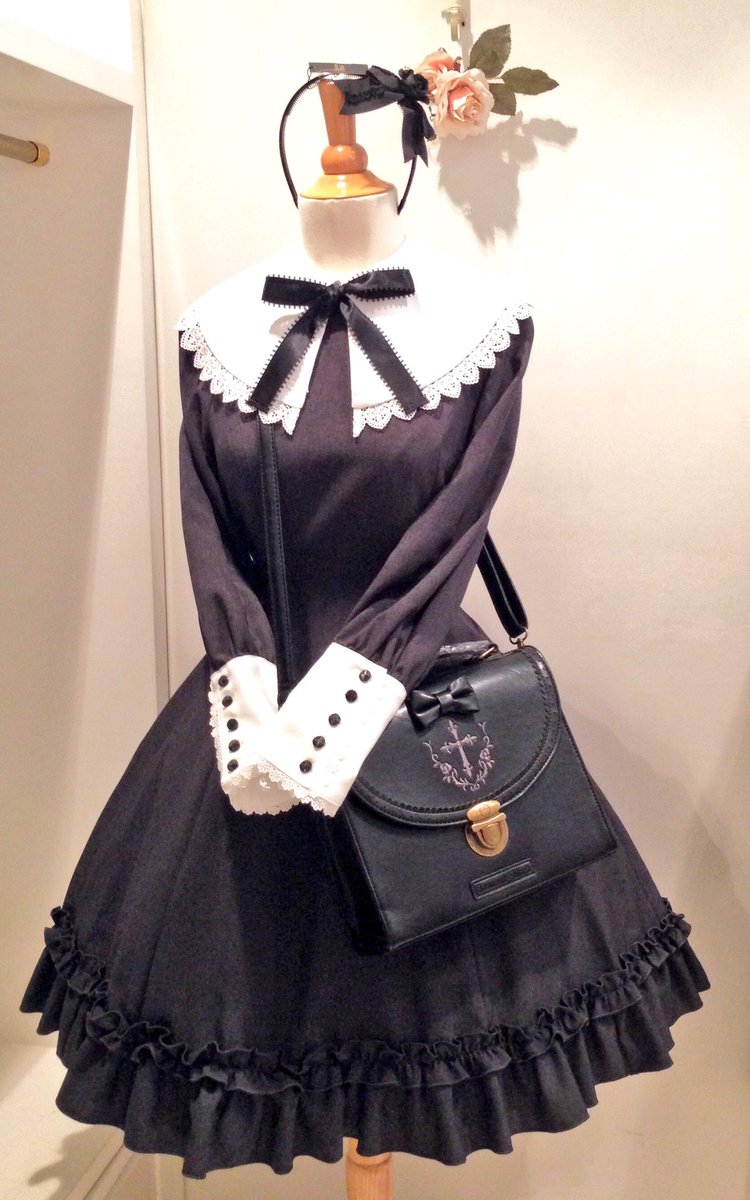 公式ストア R様専用 シスターワンピース 白黒 高速配送 Concejodebarranquilla Gov Co