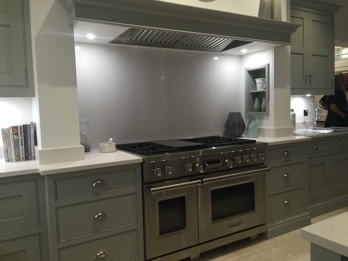 westinjamesr's tweet photo. Great night last night at the stunning new #TomHowley #TunbridgeWells showroom opening @SubZeroWolfUK @SZWchef https://t.co/Cm1X2ge9q1