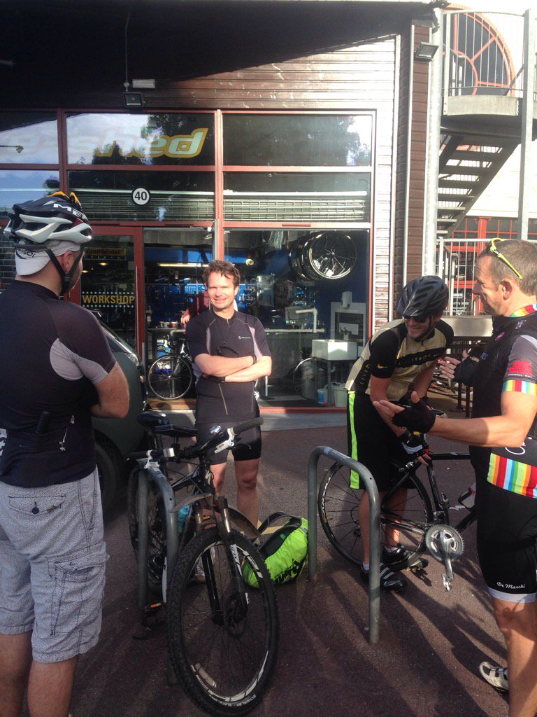 afrear's tweet image. Meeting up for @techsparkuk #techride - lovely morning for it!