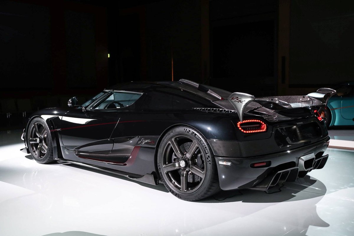 teknikensvarld's tweet photo. Ny extrem #Koenigsegg tar sikte mot soluppgången https://t.co/3VCh4GH2Wr https://t.co/zt34hfpNt5