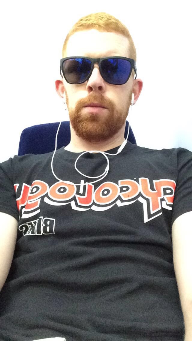 On the train to Weymouth to sign on for <a href="/IRONMANtri/">IRONMAN Triathlon</a> @SunwiseRX61 @CycologySunwise <a href="/HIGH5Nutrition/">HIGH5</a>