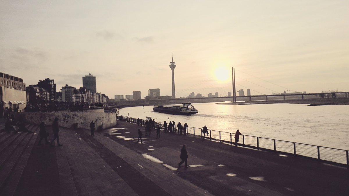 SarahSoleada's tweet photo. Get ready for Düsseldorf! #temeco2016 ! https://t.co/b6rAEYPANk