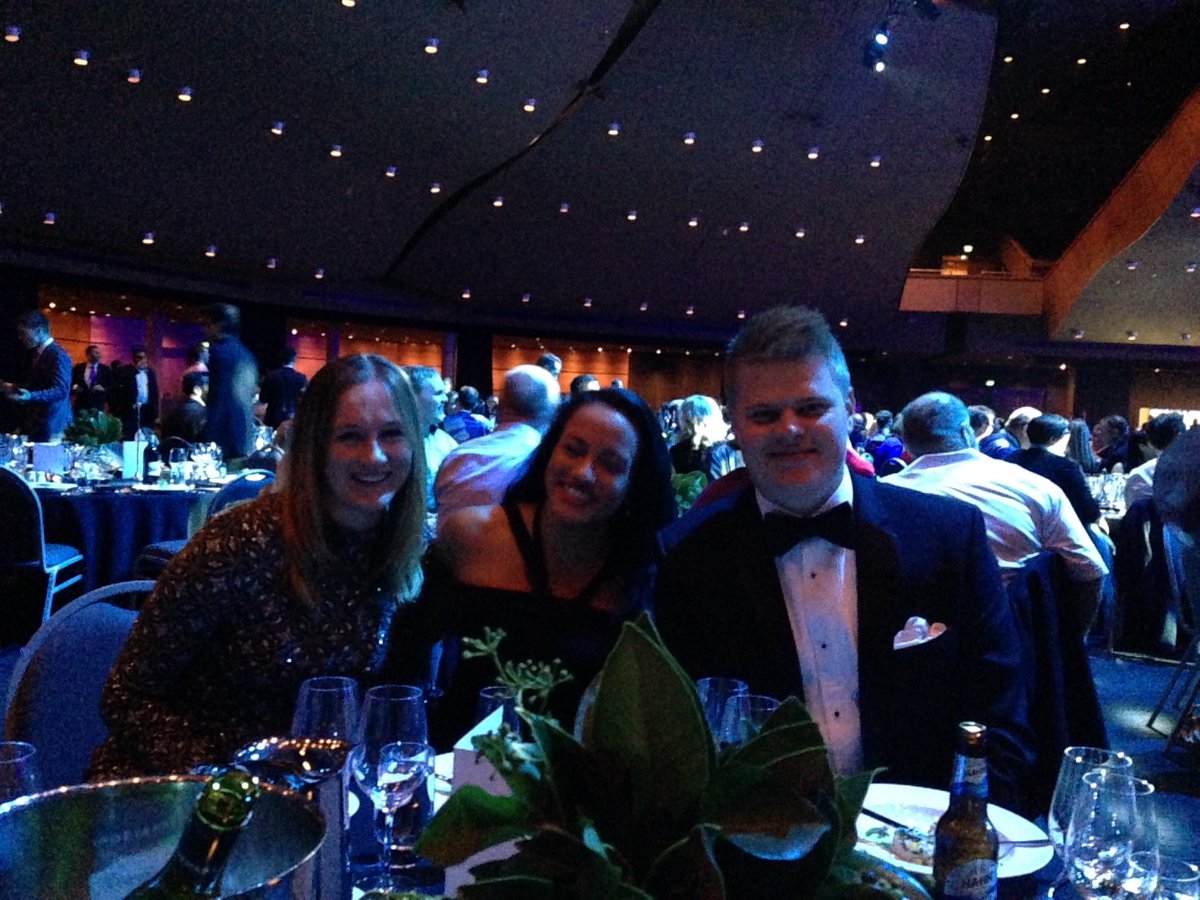 DyeanMoodley's tweet photo. #PwCsNext rock stars ready for the Gala dinner  #Xerocon @AnthonyPapalia where are you? https://t.co/7sPXUjnJna