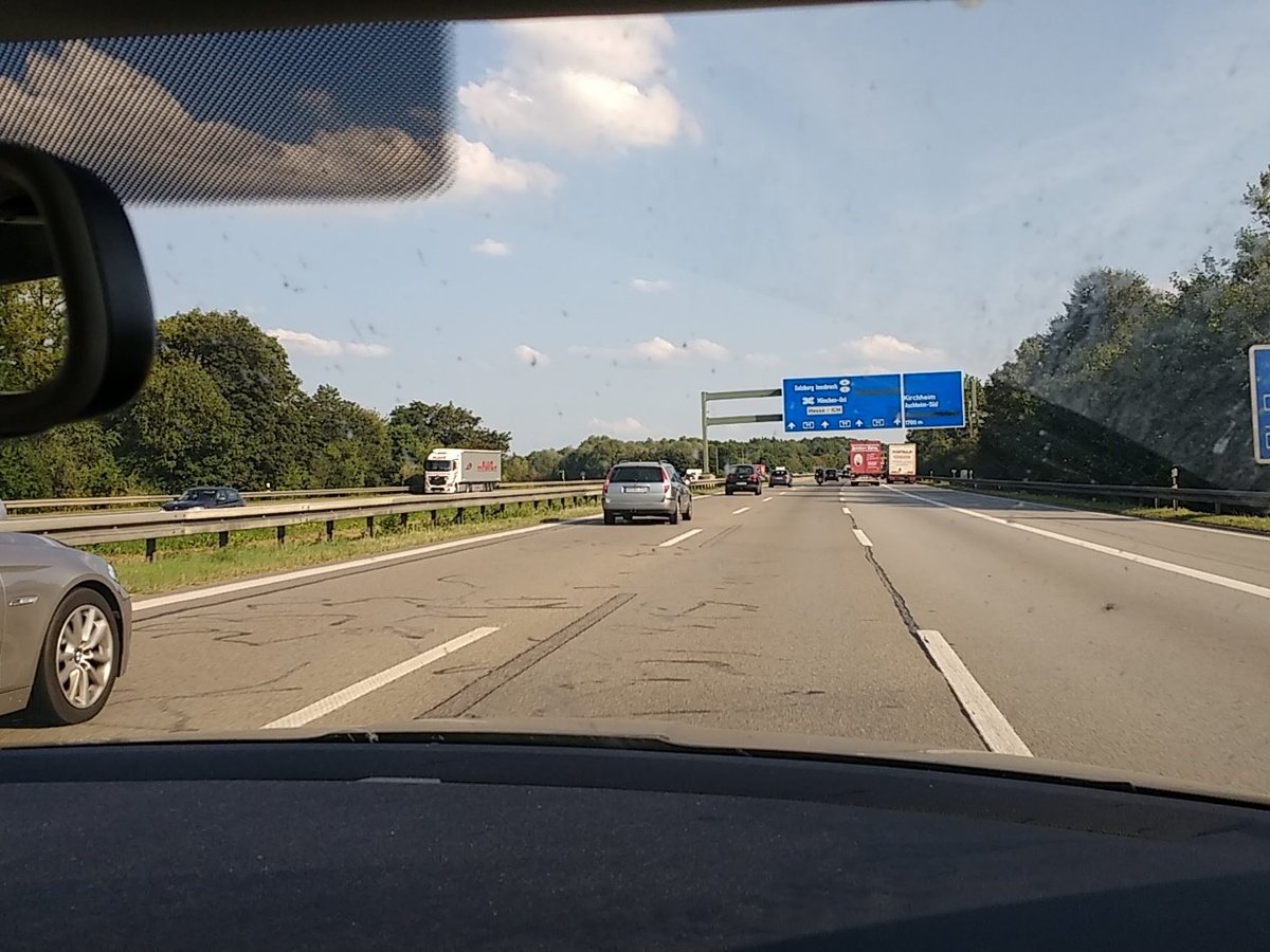 On our way to <a href="/ArsElectronica/">Ars Electronica</a> with <a href="/aixmnu/">ManuelCasasolaMerkle</a> exciting!!!