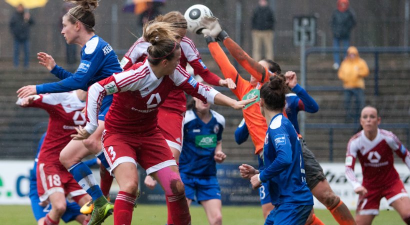 NewsFBL's tweet photo. TOMORROW: @Turbine_Potsdam Vs. @1_FFCFrankfurt. [14:00 CET | Live on @SPORT1 | Streamed on @DFB_TV] | #TPFFC #AFBL https://t.co/vdGAy7zEYH