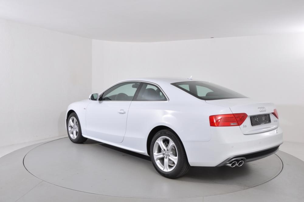 Autohausschiess's tweet photo. #Neuwagen #Audi #A5 #Coupé; Vorderradantrieb,Automat,177 PS,Treibstoff:Benzin,Klimatisierungsautomatik https://t.co/vjKb112M9W