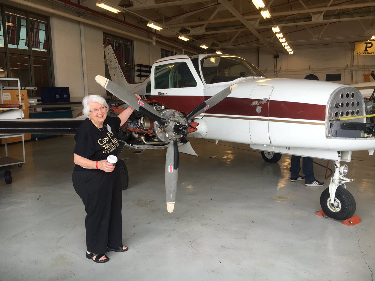 Westfield_WB's tweet photo. touring the hanger! talk about amazing!✈️@LifeAtPurdue @TrilogyLiving #ExplorePurdue #TrilogyAtPU @PurdueAviation https://t.co/xj05I8DMQb
