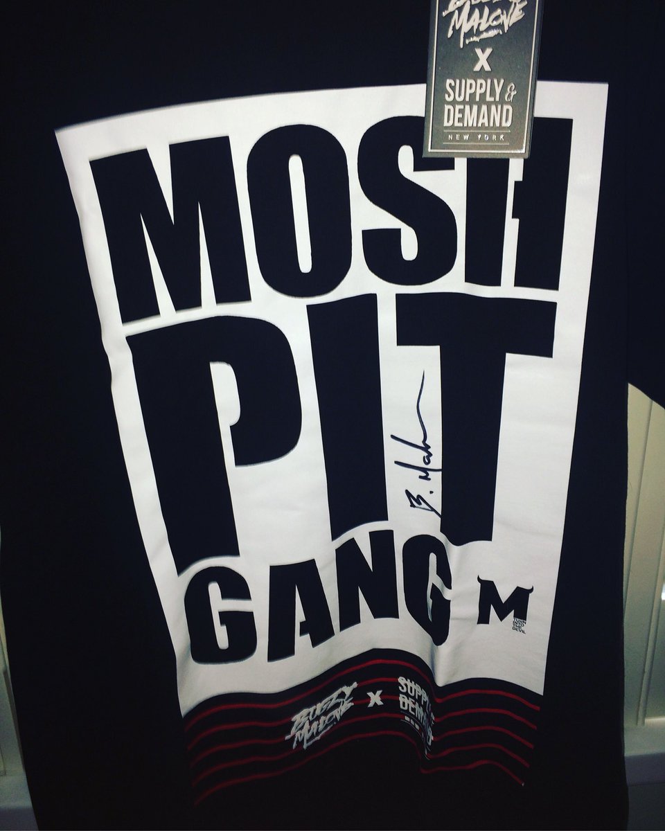 _nathan_blyth_'s tweet photo. Thank you for the signed tshirt man 👊🏼👌🏼💯 @TheBugzyMalone https://t.co/heC39EsRVz