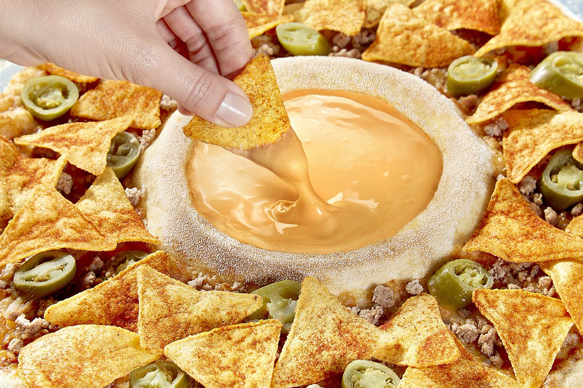 telepizza_es's tweet photo. RT si quieres #PizzasGratis🍕 y un viaje a Riviera Maya🌴 #sabeaMéxico https://t.co/05JxI3W7Am