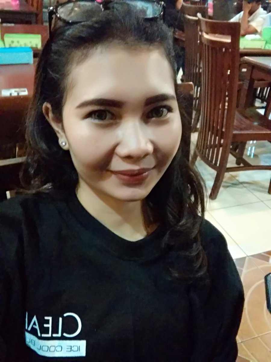 Dinner nih stlh jd pmnang icecoolbus, jgn sampe gg ikutan😋
#bebasputihputih #icecoolbus
<a href="/CLEARIndonesia/">CLEAR Indonesia</a> @UsmTopFm