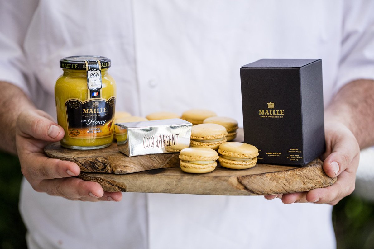 Mustard &amp; #Macarons, the perfect pairing by Maille &amp; @CoqdArgent1, discover here: bit.ly/2bRuxiX
