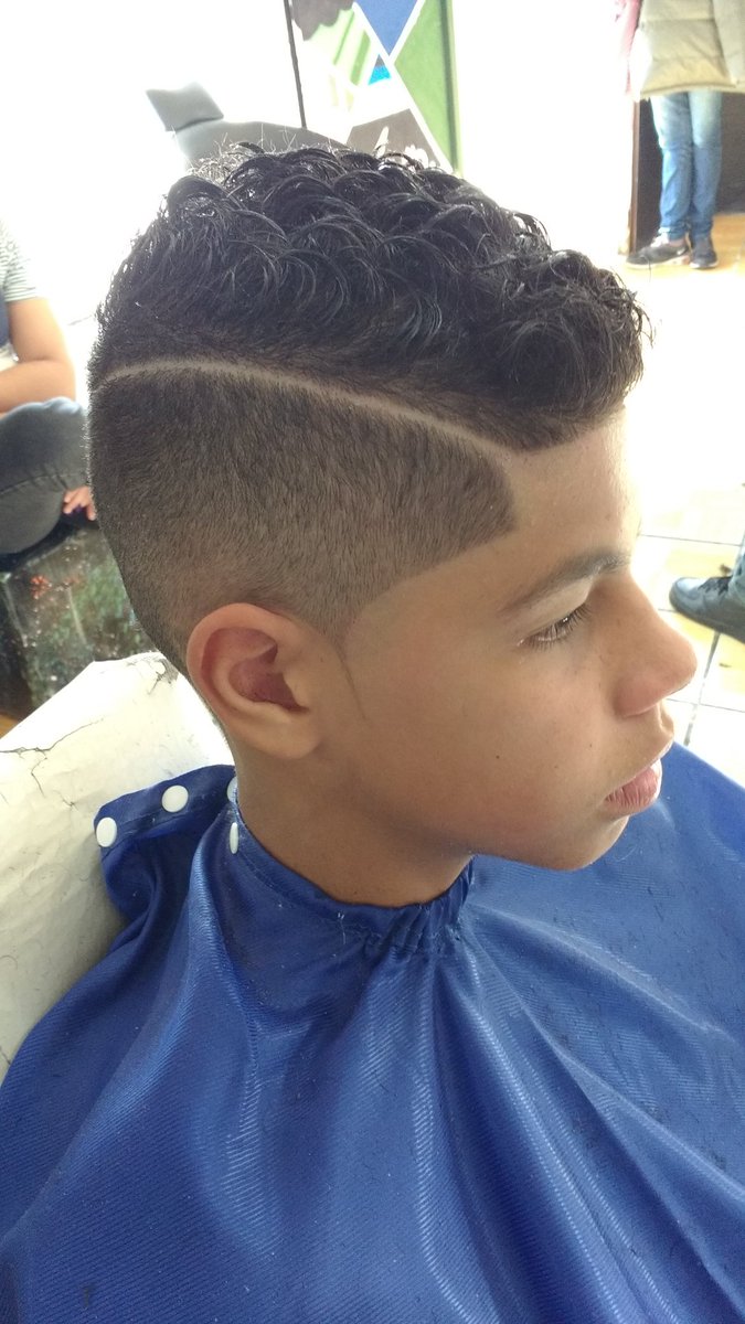 negoovado's tweet photo. Bom dia! 💈✂
#SalaodosGuris #TUDOTEGA https://t.co/ifqyGku0G6