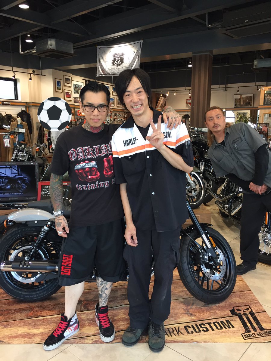 Twitter पर ゆうき Teamヲタコス 実は先日うちのお店にka Yuさんが来店されてバイクをご購入頂きました 緊張で最初全く喋れなかったけど15分くらいお話できた お店のブログもよかったら見てください もちろん許可得てます T Co Wpvahtk3u7