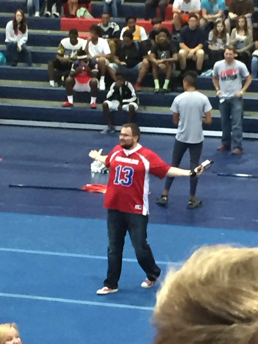 JoeyWallen1802's tweet photo. @FOX13News @Hot1015 @DJEkin @CharleyBelcher #myfoxprep #hot101.5 https://t.co/WNpDochUHI