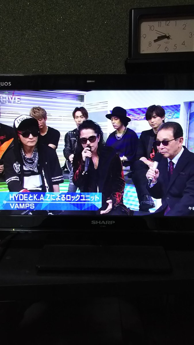 Ken Rko Rock Vampsが披露したinside Of Meは良かった さすが海外でも活躍しているだけあってvtrのライブ映像を見ても盛り上がるのが分かります Hydeはラルクの時とは違うvamps としての良さがありますね Vamps Mステ Ken Rko Rock Vampsが披露したinside Of Meは良かった さすが海外でも活躍しているだけあってvtrのライブ映像を見ても盛り上がるのが分かります Hydeはラルクの時とは違うvamps としての良さがありますね Vamps Mステ