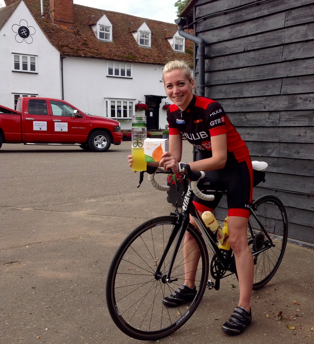 ChannelsCE's tweet photo. Good luck @zostrong our inhouse Manager 3rd #ironman 2016 this #weekend #charity @GRF_Foundation @GordonRamsay https://t.co/zhwbndJ1e5