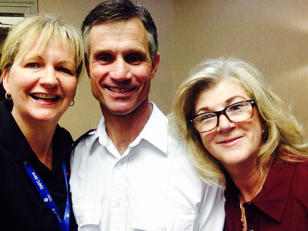 FireinCanada's tweet image. Some good people here at #FireCon2016, ready to teach, listen and learn. #ThunderBay