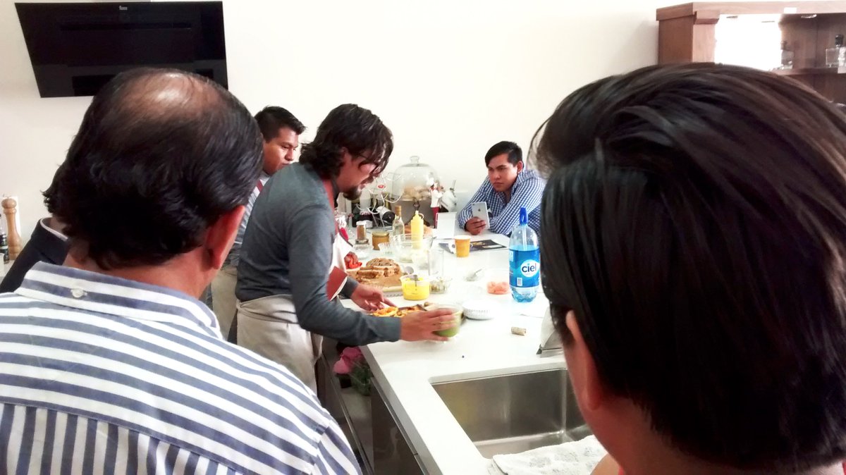 Tuvimos el honor de recibir <a href="/DanielNates/">daniel nates</a> poblano entre los 20 seleccionados del premio S. Pellegrino Young Chef