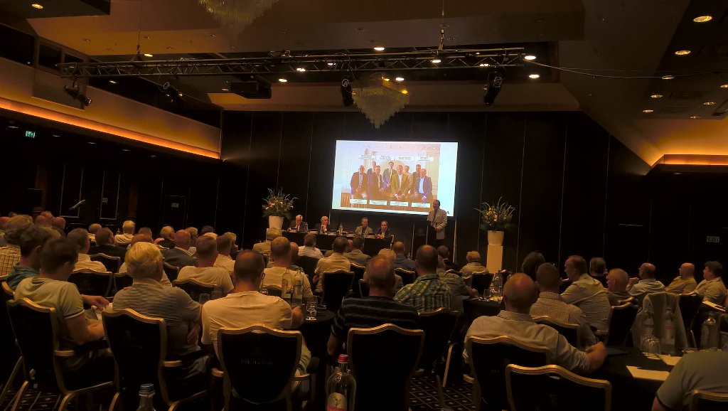 NOAAfbouw's tweet photo. NOA Congres wordt afgetrapt met een ledenvergadering in Huis ter Duin https://t.co/161l1b4hNc
