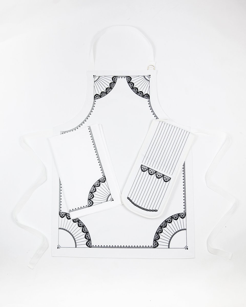 TheDesignTrust's tweet image. THANK U @domcrin @aerendeshop @SuitcaseSusie for your crowdfunding stories for our new ebook buff.ly/2cJCeXY