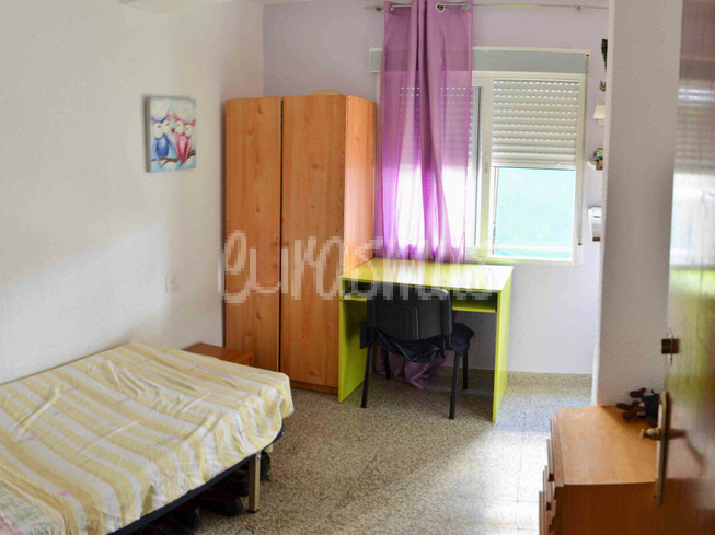 RoomGranada's tweet photo. Bright #room available now, in zona Realejo! #No502
For reservations, contact info@room-granada.com https://t.co/LhagVUQYfz