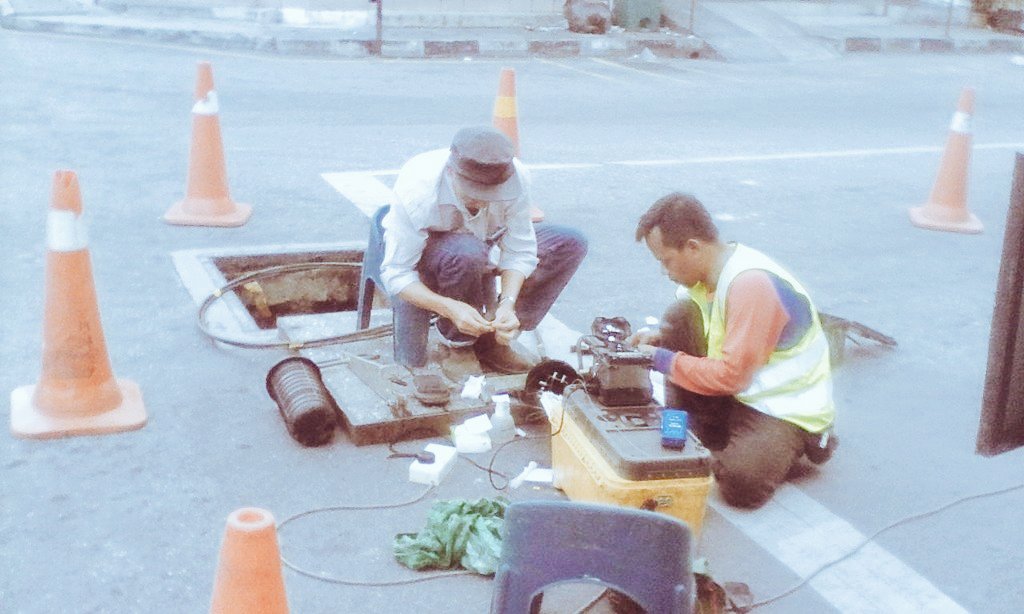 Who's the person us a big share holder in world way now,i need to know now anywhere any place and say boss is boss.
Aku nak org yg menyusahkan harry mesti mati.
Sebelum dan selepas hari ini.
Manusia hidup,manusia yg layak dikata dia binatang mesti mati,faham tak!
Makan gaji buta ker atau mengabiskan beras kerajaan jer jadi perdana menteri.
Bomoh-bomoh sial mampuskan semua.
Please return back my message,i need know no