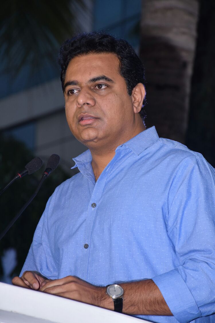 Minister <a href="/KTRTRS/">#RAMpage</a>  inaugurated the Tomotherapy Oncology Annexe <a href="/HospitalsApollo/">HospitalsApollo</a> - 1/2