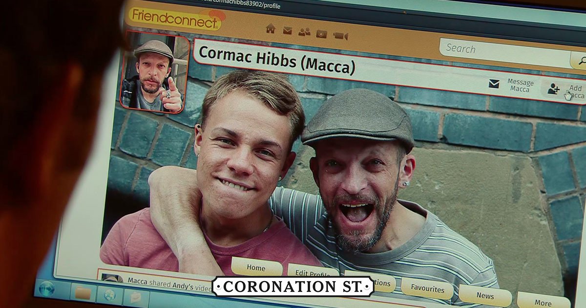 Coronation Street on Twitter: "Oh no! What's David doing? We've got a