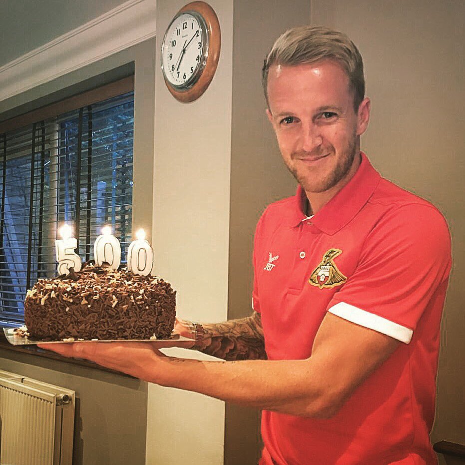 Coppinger26's tweet image. A nice surprise from the lads tonight @drfc_official #500 👍🏼