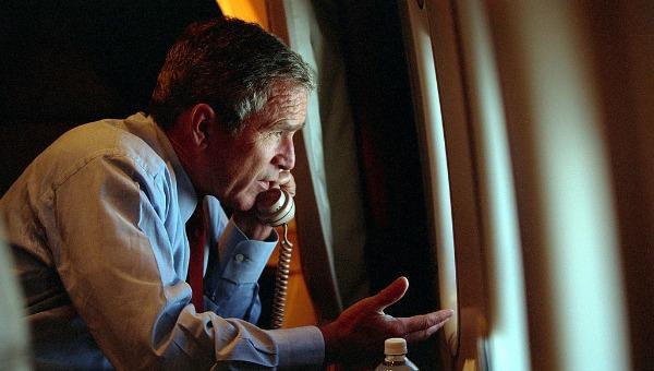 MundoMaxPhoenix's tweet image. Revelan las palabras de George W. Bush durante los atentados del #11S bit.ly/2c49urs