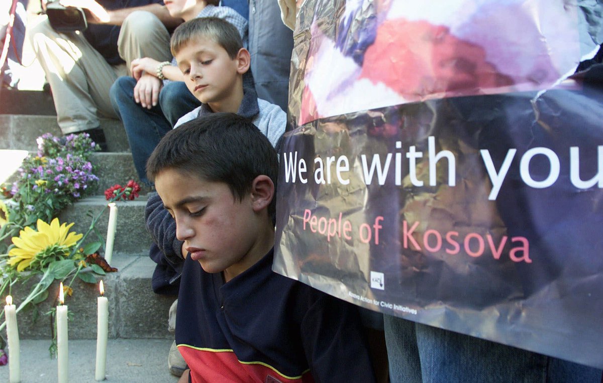 PHOTOS: #September11 2001 World Reax #Kosova by <a href="/VisarKryeziu/">Visar Kryeziu</a> <a href="/AP_Images/">AP Images</a> yhoo.it/2bYfiPJ
