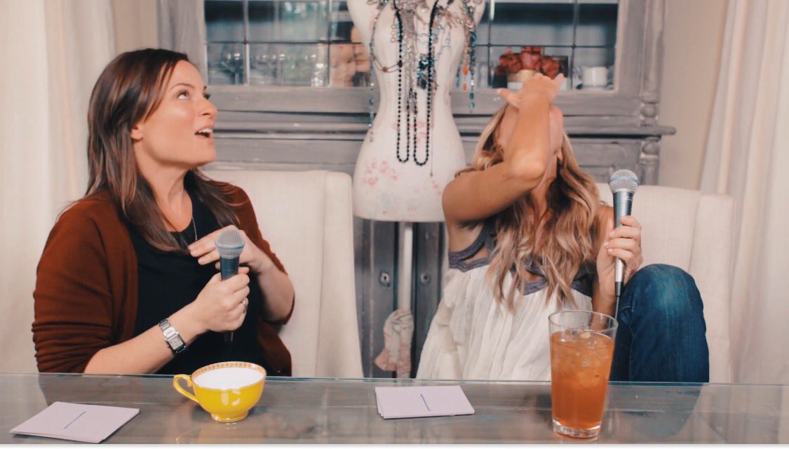 Hey guys!!  Go watch this... 100 thousand times!!! m.youtube.com/watch?v=Oijn4h…