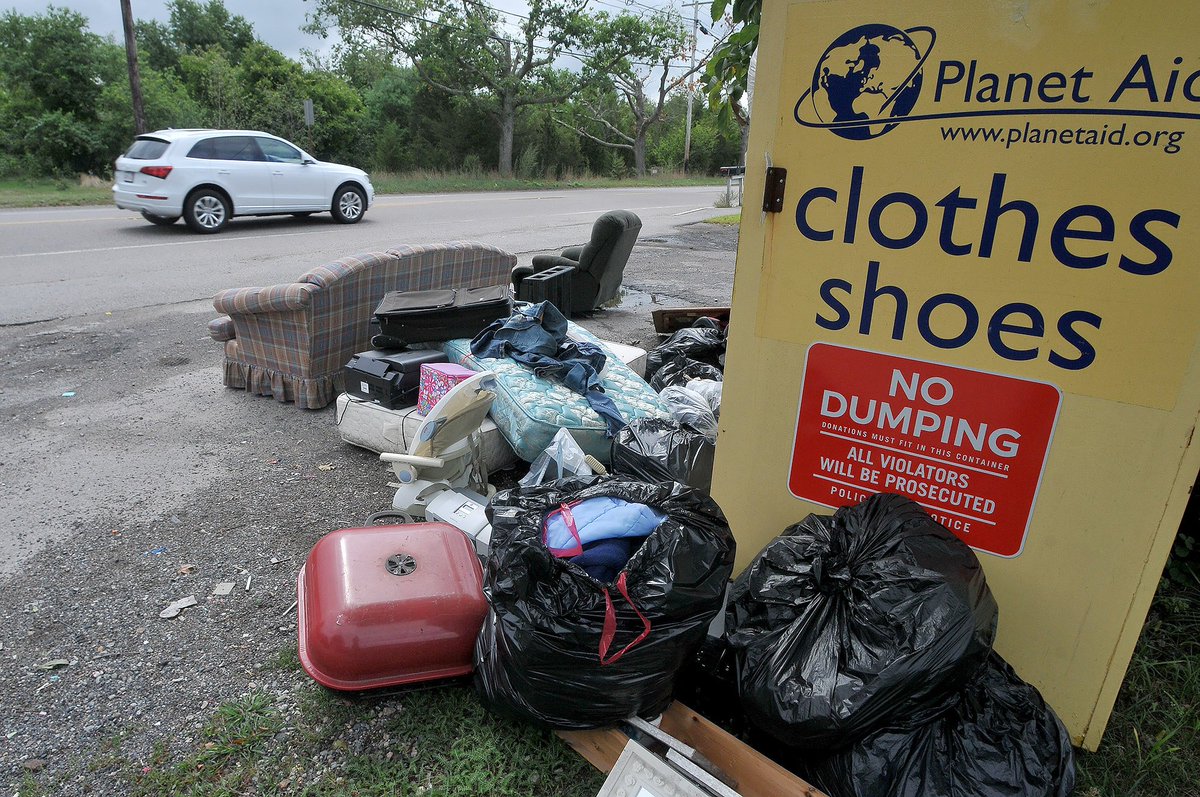 TheSunChronicle's tweet image. Drop-off site in Norton has become a dumping ground, officials say. ow.ly/yu9I3044jJ1 @SCNortonMa #PlanetAid