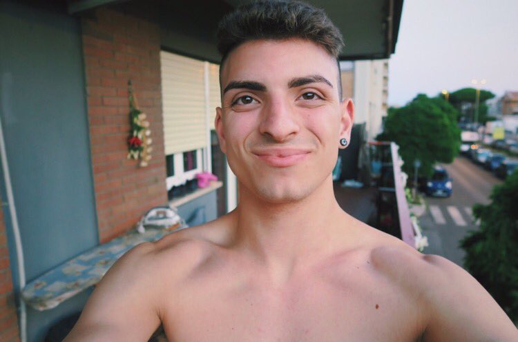 LegsOpenOrNot's tweet image. Antony di Francesco