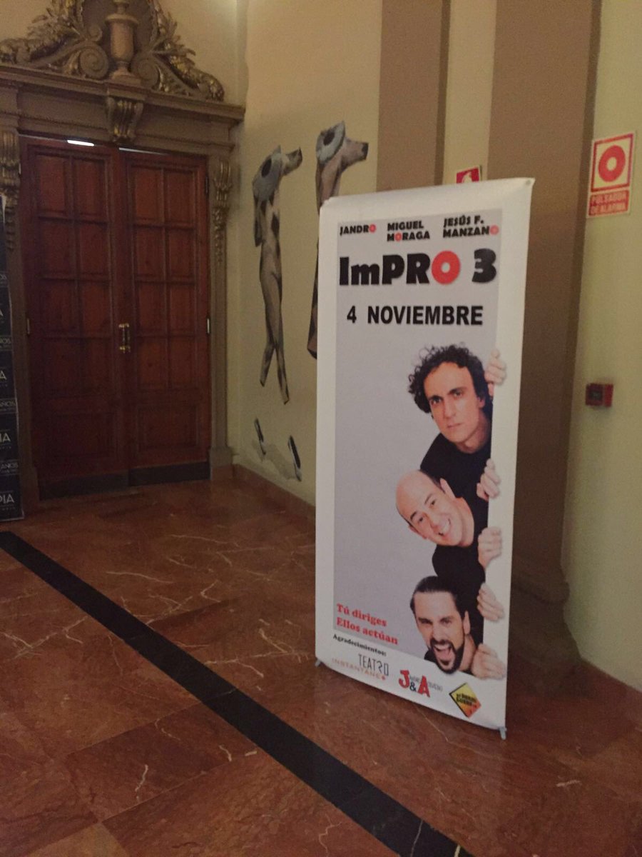 Jandro's tweet image. Qué subidón ver el cartel en el @teatroolympia #Valencia .
Ganas de #Impro3 
Y las entradas empiezan a desaparecer!