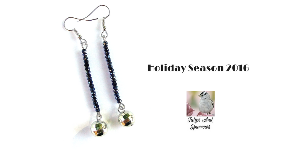 TulipsSparrows's tweet photo. https://t.co/M9vemxJWBb #blueearrings #holidayearrings #mirrorballearrings #discoballearrings #craftshout https://t.co/0yAjbCW63S