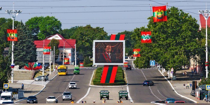 LentaNovostey's tweet photo. Президент Приднестровья распорядился начать подготовку к вхождению в состав России https://t.co/o7HirL6coM https://t.co/3aKEcwtyJO