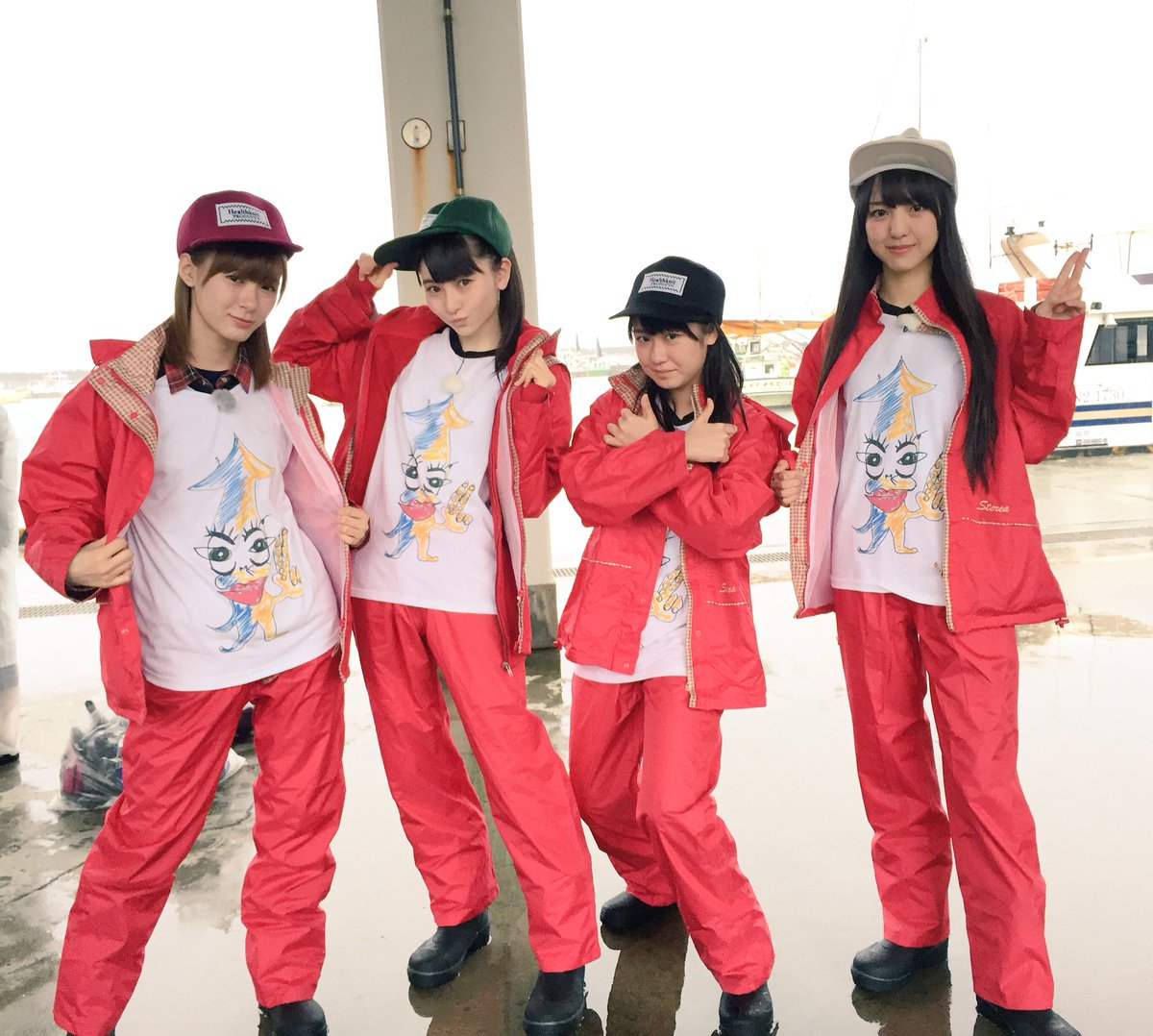 モーニング娘 21マネージャー On Twitter ぷっ すま 始まりました みんな帽子の色がバラバラです 是非ご覧下さい Morningmusume16 Tvasahi ぷっすま